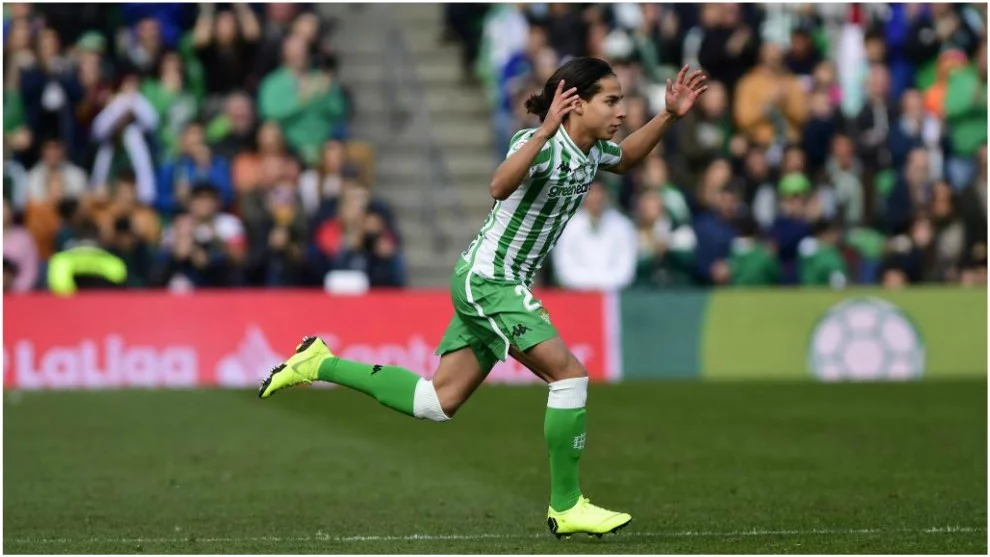 post card Post-Diego-Lainez-3.webp