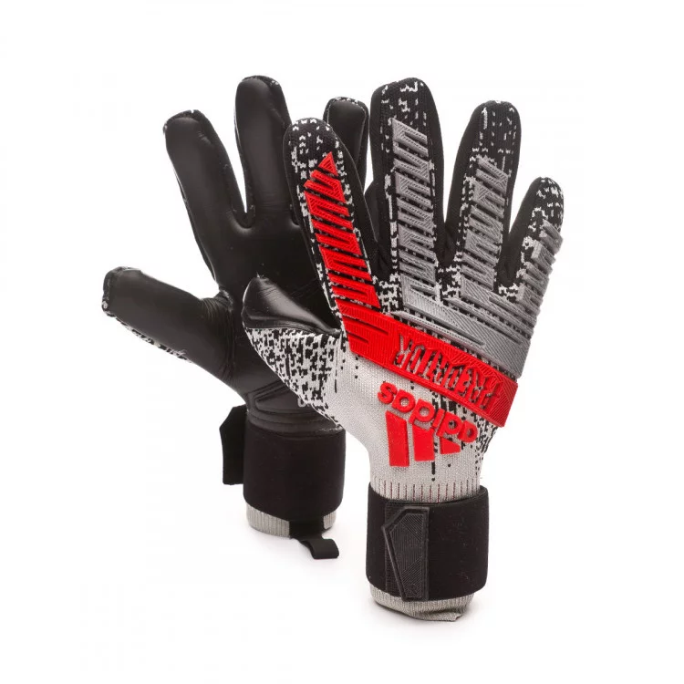 post card guante-adidas-predator-pro-silver-metallic-black-hi-res-red-0.webp