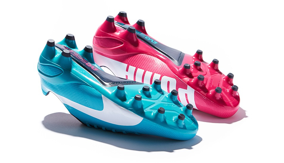 Puedo botas fútbol diferentes en cada - Blogs - Emotion