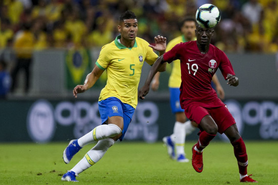Chuteira casemiro sales