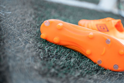 MASTER YOUR CONTROL - UMBRO UX ACCURO 3