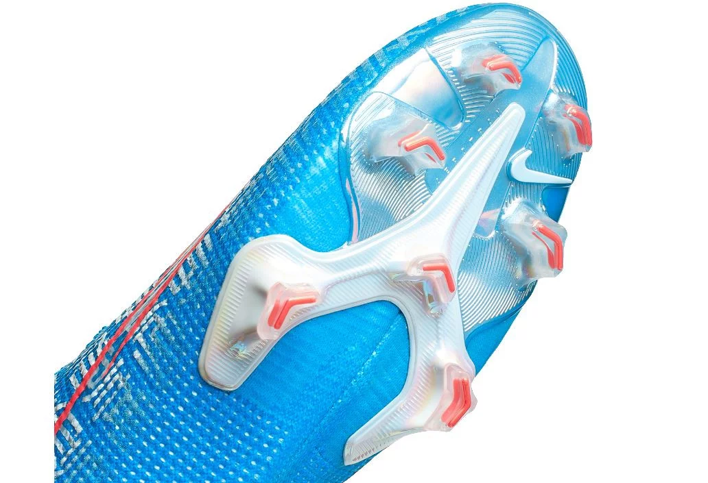 post card Post-botas-edicion-China-Cristiano-8.webp