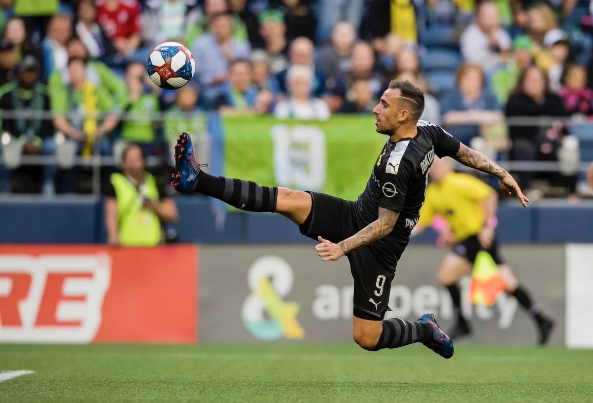 post card blog-segunda-camiseta-borussia-dortm,und-2019-2020-alcacer.webp