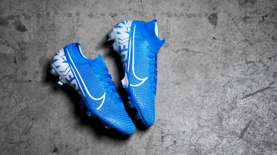 Toda la gama Nike Velocidad al alcance todos - - Fútbol Emotion