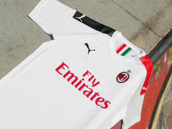 Seconda-maglia-Milan-2019-2020_0.jpg