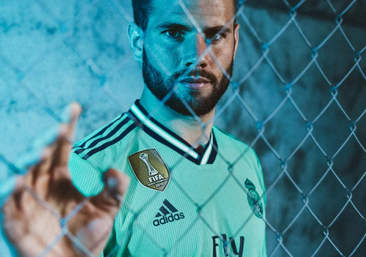 post card Post-tercera-camiseta-Real-Madrid-1.webp