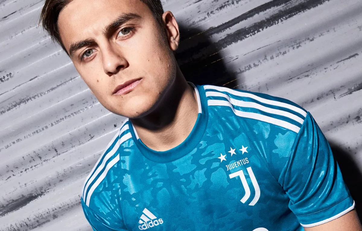 post card juventus-equipamento-alternativo-2.webp