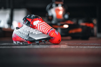 A NOVA CHUTEIRA NIKE DE NEYMAR JR - SPEED FREAK