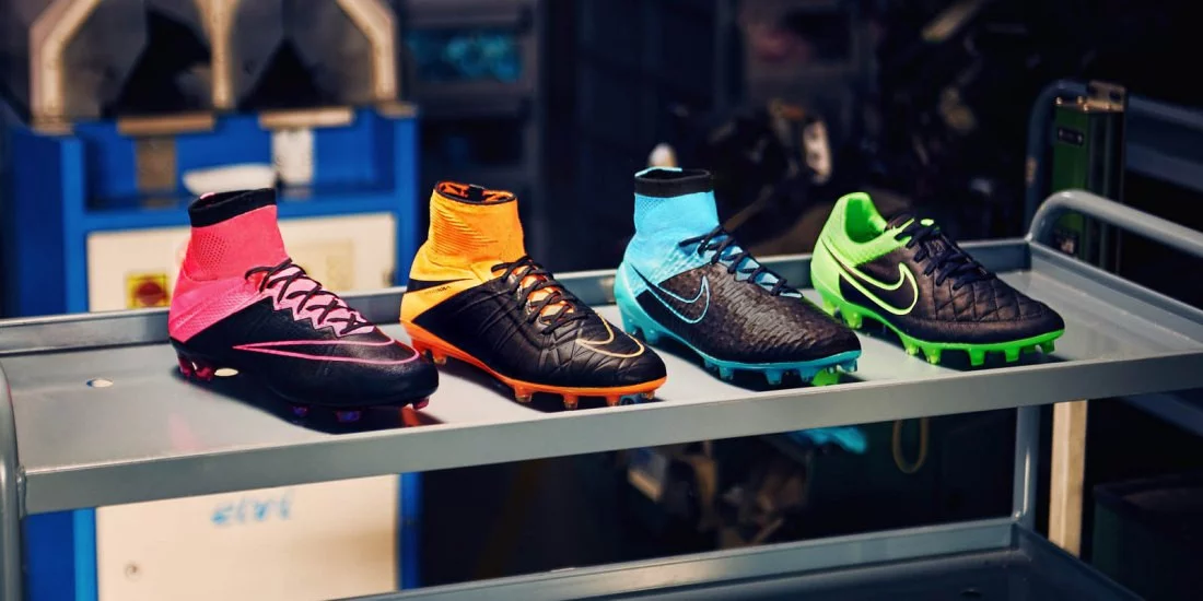 post card Blog-Nike-2015-2016-Tech-Craft-Leather-Boots-Pack.webp