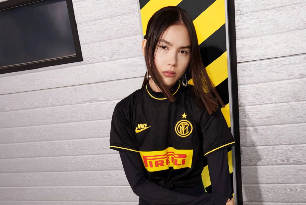 post card Tercera-camiseta-Inter-Milan-2.webp