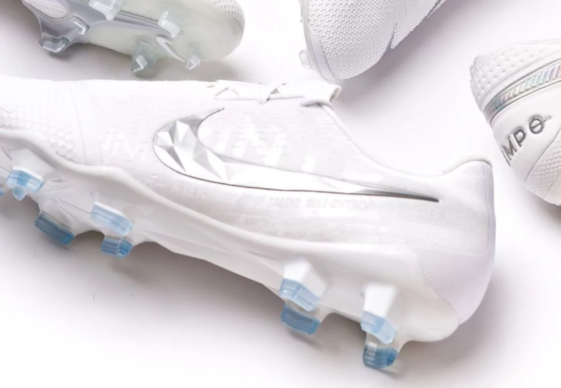 post card Nike-Nuovo-White-1.webp