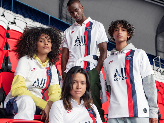 terza-maglia-paris-saint-germain-2019-2020.jpg