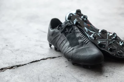 nike-phantom-venom-tc.webp