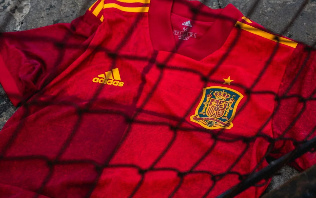 post card Camiseta-España-Euro-2020-1.webp