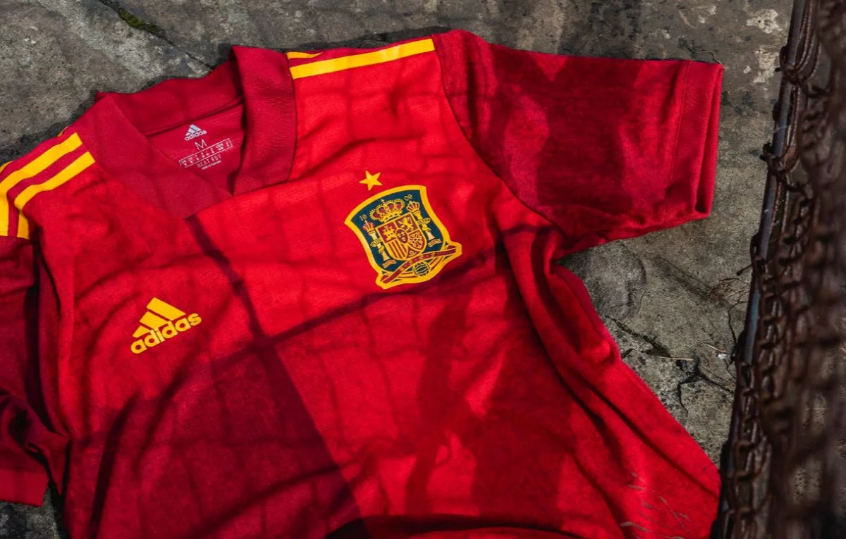 post card Camiseta-España-Euro-2020-2.webp