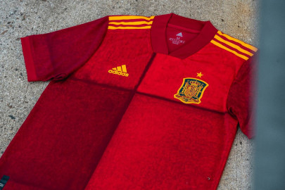 Nueva camiseta de España para la Euro