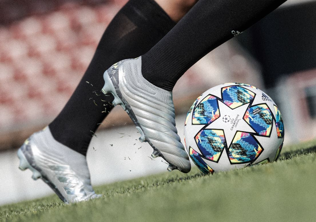 bolso disfraz Lío Cómo atarse los cordones de mis botas de fútbol? - Blogs - Fútbol Emotion