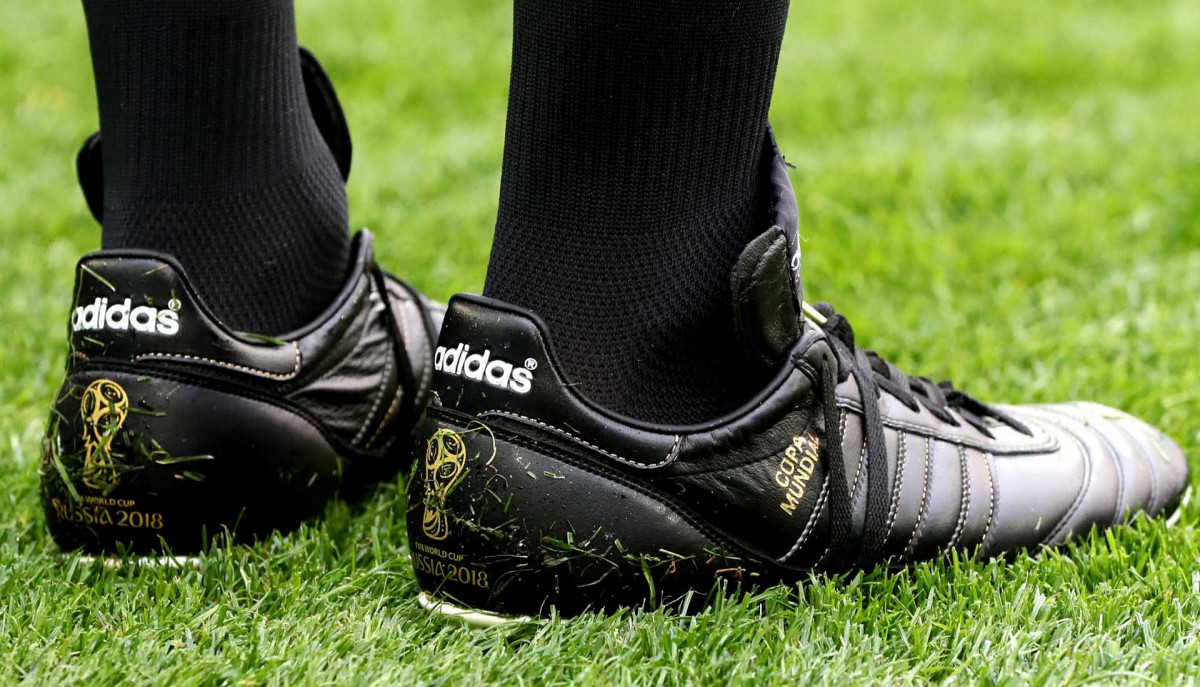Con o sin cordones? Esa es la cuestión - Blogs - Fútbol Emotion