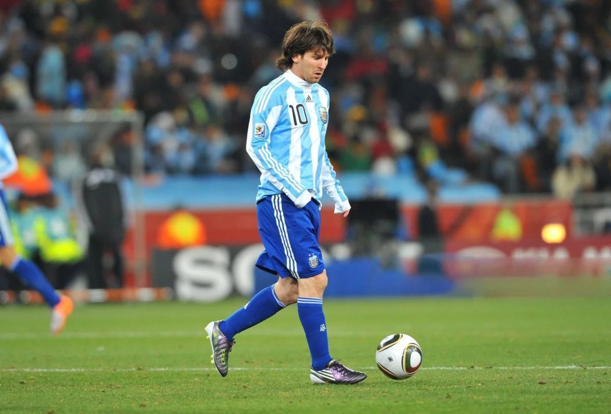 post card Messi_2.webp