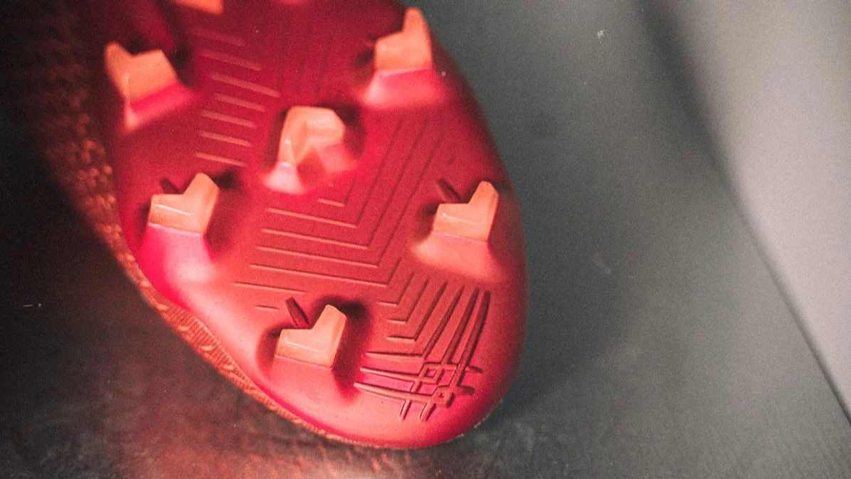 post card blog-new-balance-furon6-5.webp