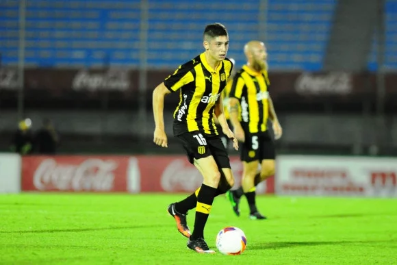 post card blog-fede-valverde-peñarol.webp