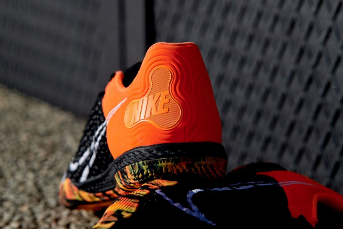 Nueva zapatilla de fútbol sala Nike React Gato - Blogs - Fútbol Emotion