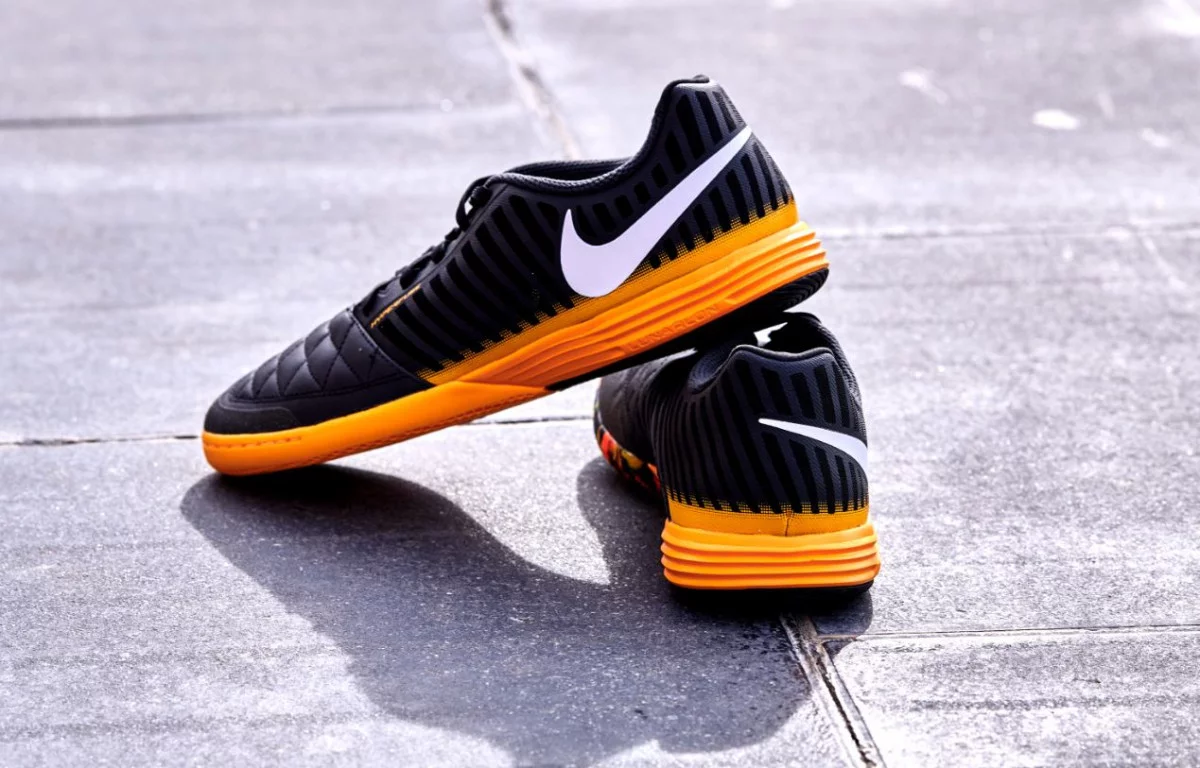 post card Nightfall-Pack-Nike-2.webp