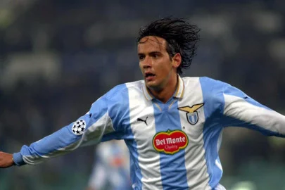 blog-futbolemotionpt-1-jogador-poker-championsleague-capa.webp