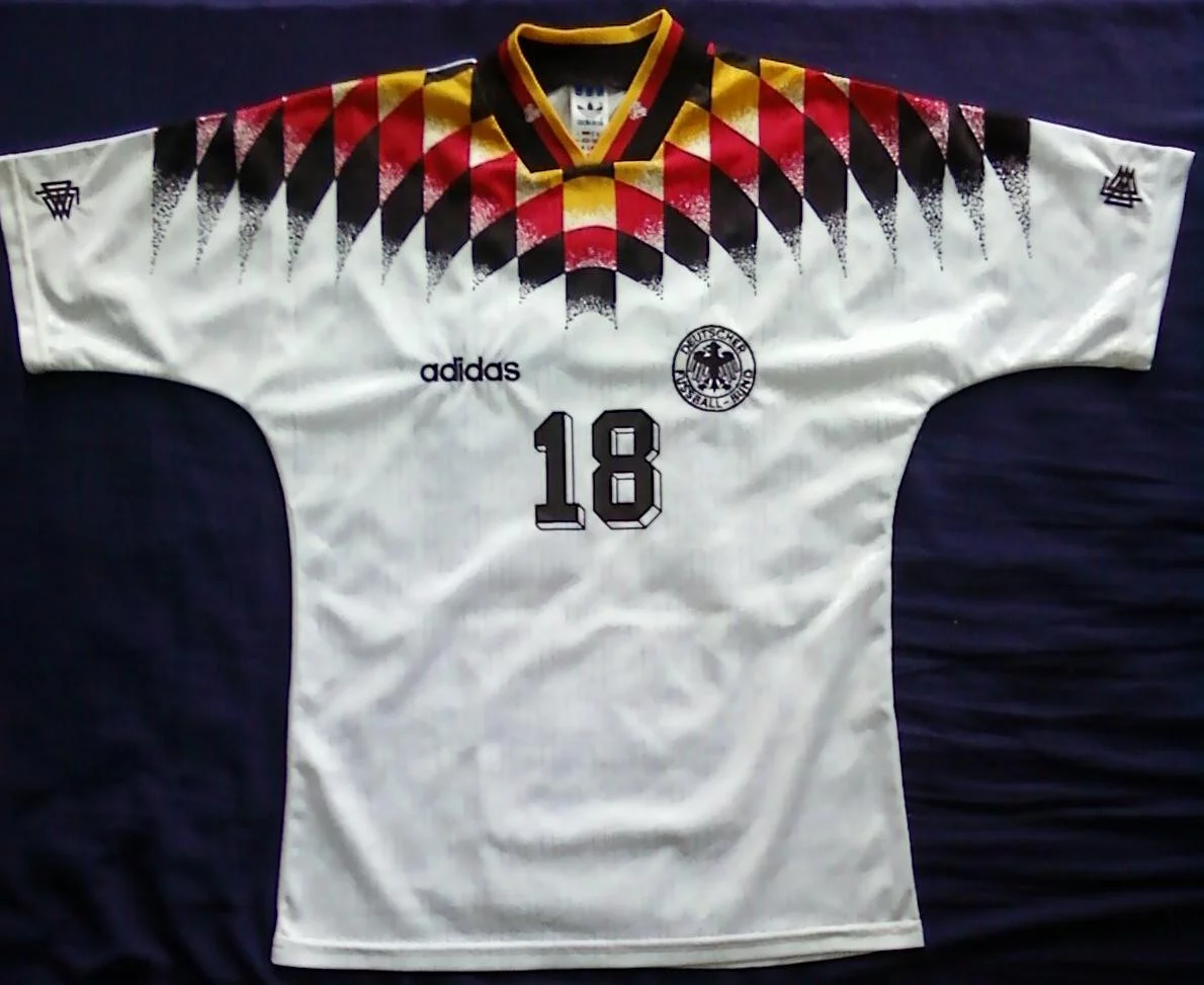 post card Post-camisetas-mas-bonitas-de-futbol-4.webp
