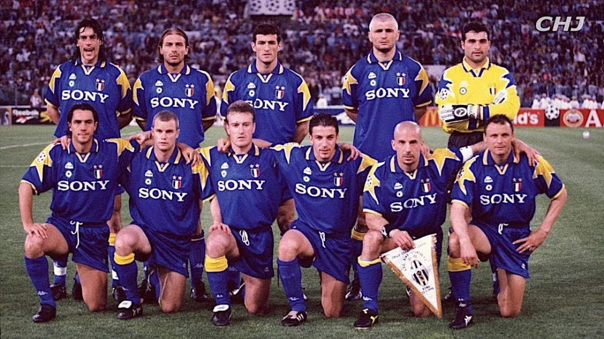 post card Post-camisetas-mas-bonitas-de-futbol-7.webp