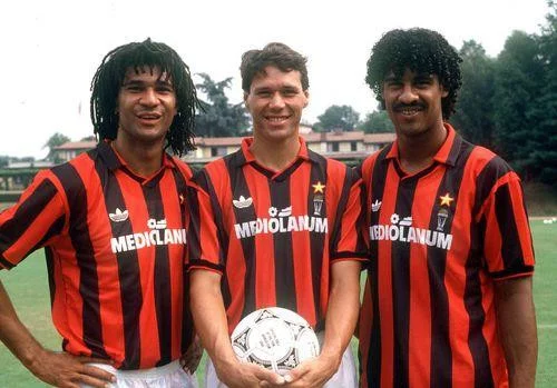 post card Post-camisetas-mas-bonitas-de-futbol-9.webp