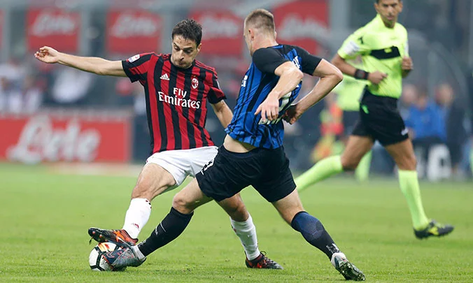 post card blog-futbolemotion-5-maiores-classicos-futebol-do-planeta-inter-vs-milan.webp