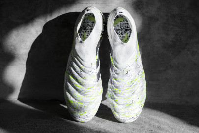 Nova coleção de chuteiras adidas Uniforia pack