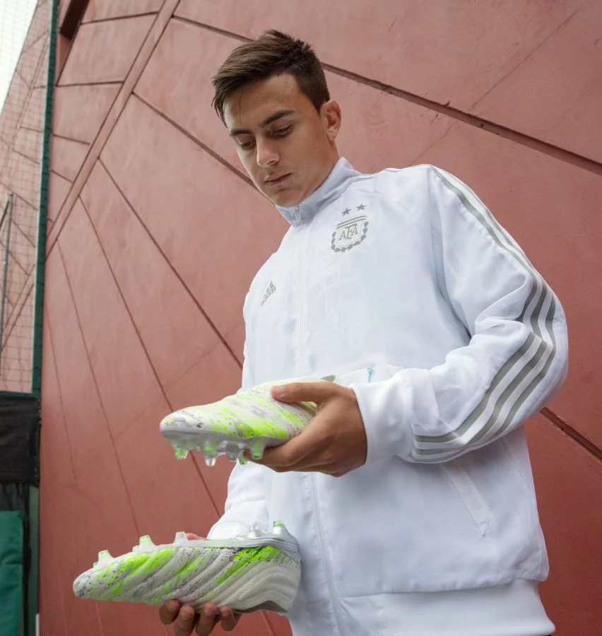 post card post-adidas-Uniforia-Pack-6.webp