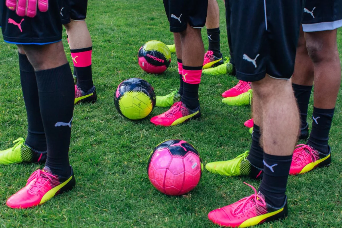 post card Blog-FutbolEmotion-RisePack-Puma-10.webp