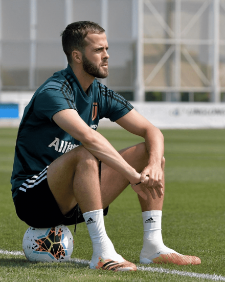 miralem-pjanic-adidas-predator-20.png