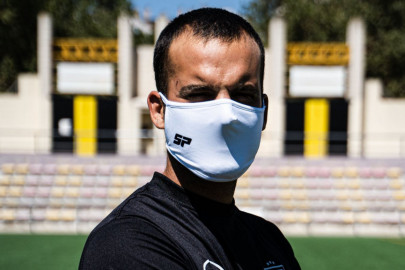 A SP Fútbol apresenta a sua máscara de protecção desportiva