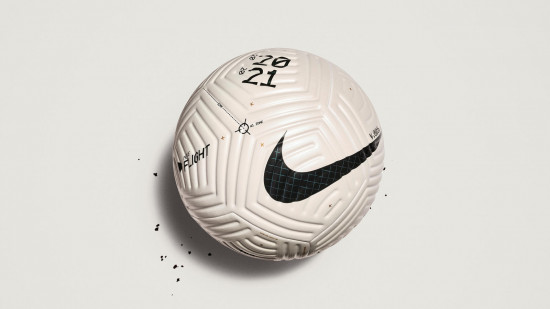 entrevista-Kieran-Ronan-Nike-Fligth-Ball-Futbolemotion-3.jpg