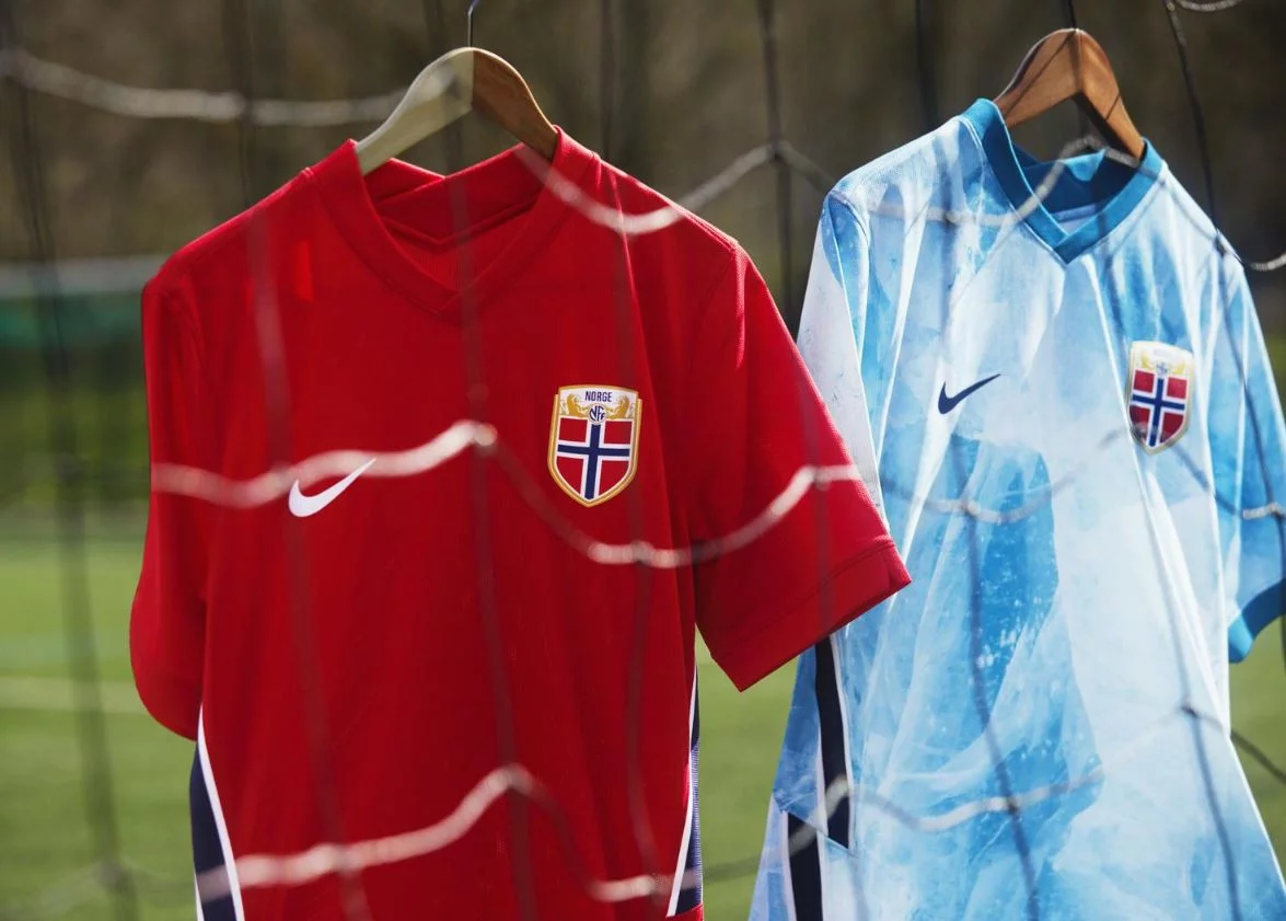 post card Camisetas-selecciones-internacionales-Nike-futbolemotion-7.webp