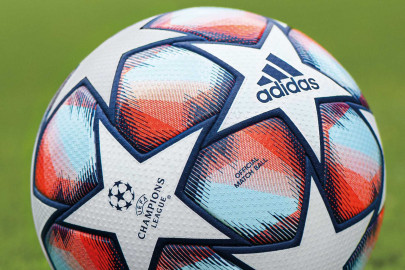 El nuevo balón de la Champions League 2020-21