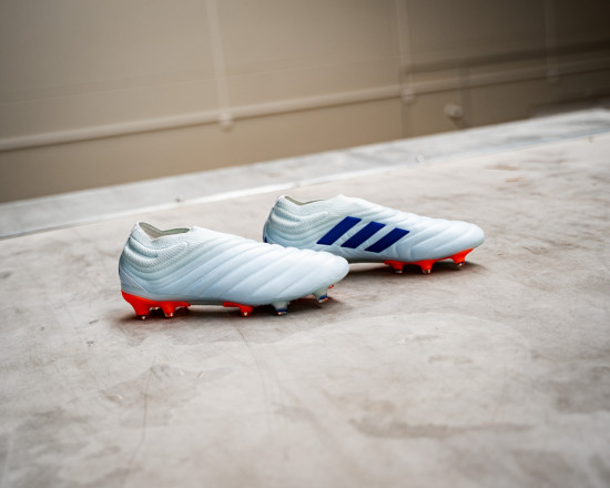 blogs_futbolemotion_adidas_gloryhunterpack_3.jpg