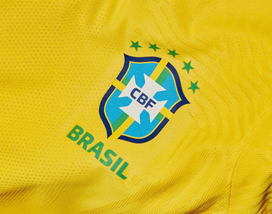Camiseta-Brasil-futbolemotion-2.JPG