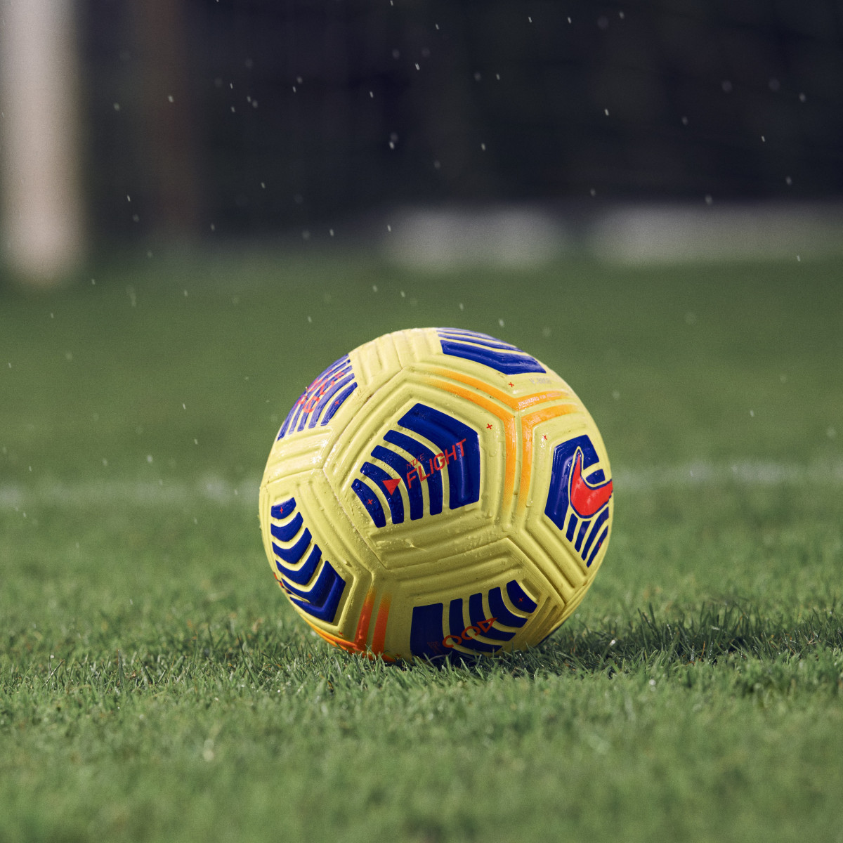 Nuevo balón Nike Flightball Hi-Vis Premier League - Blogs - Fútbol Emotion