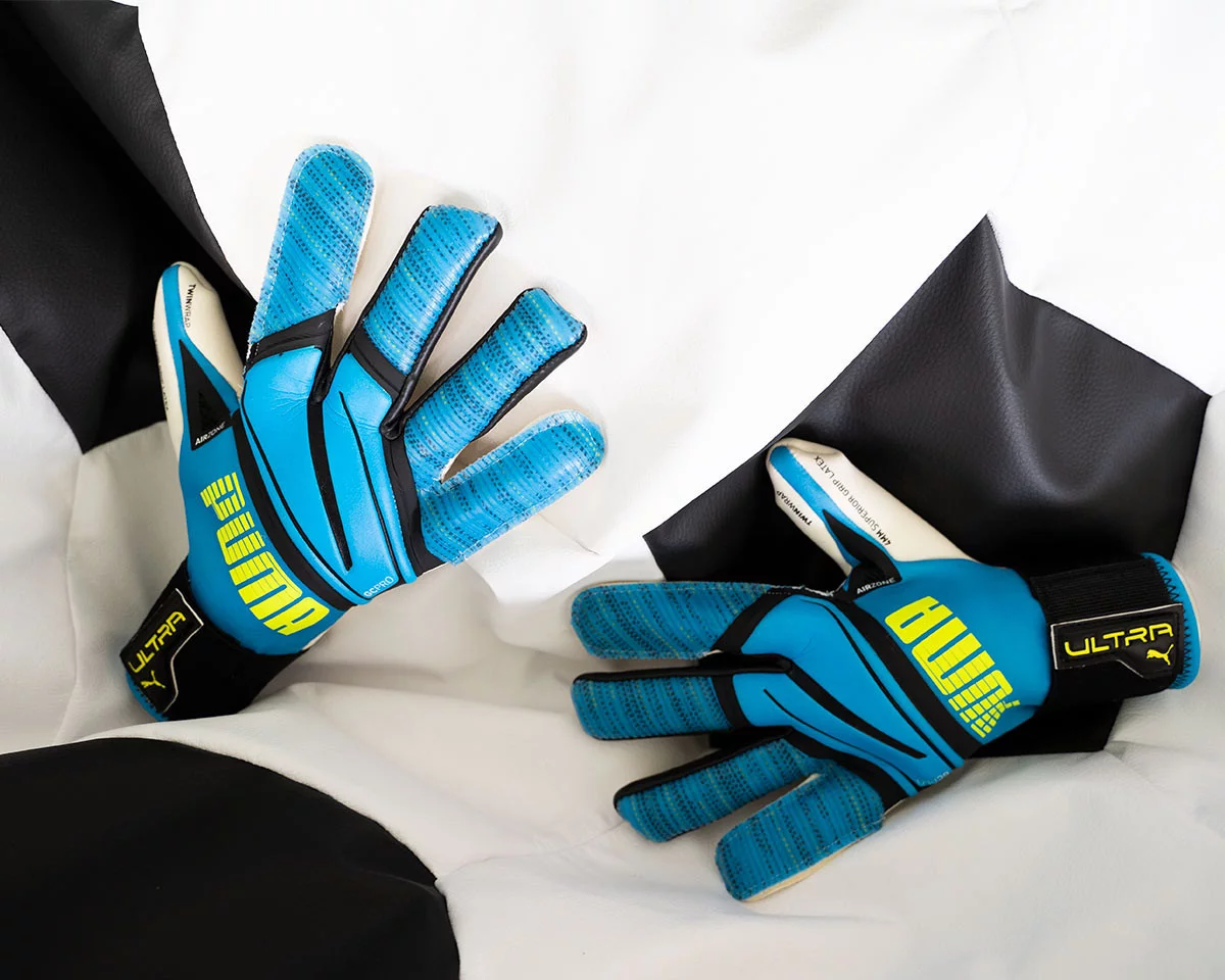 post card Guante-Puma-Ultra-Grip-1-futbolemotion-3.webp