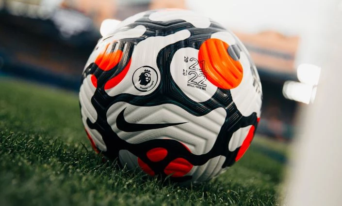 post card Nike_ball_Premier.webp