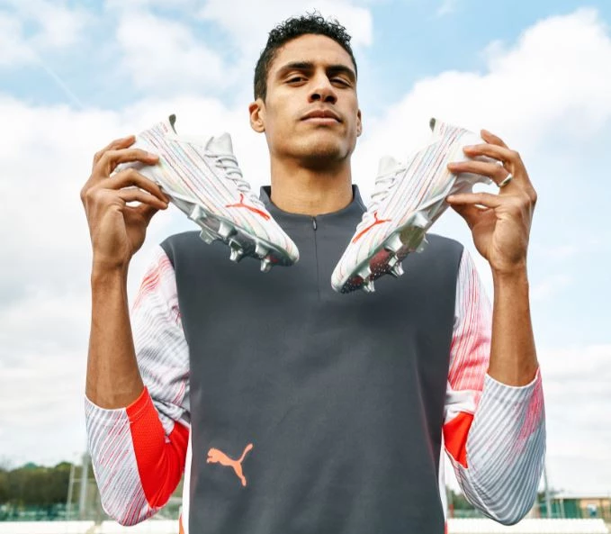 post card Varane_Ultra.webp