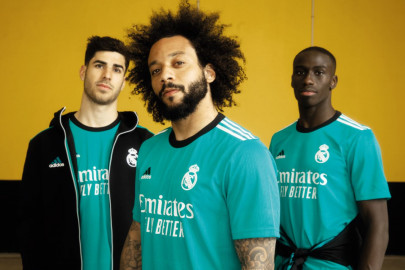 Nueva Tercera equipación del  Real Madrid