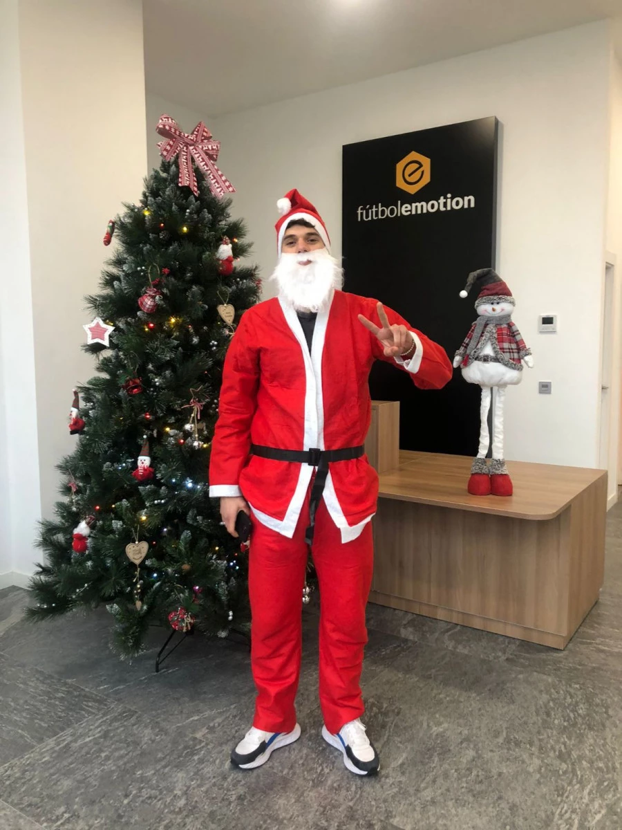 post card 8da44823-ed09-468e-984c-061e3d983a2e.webp