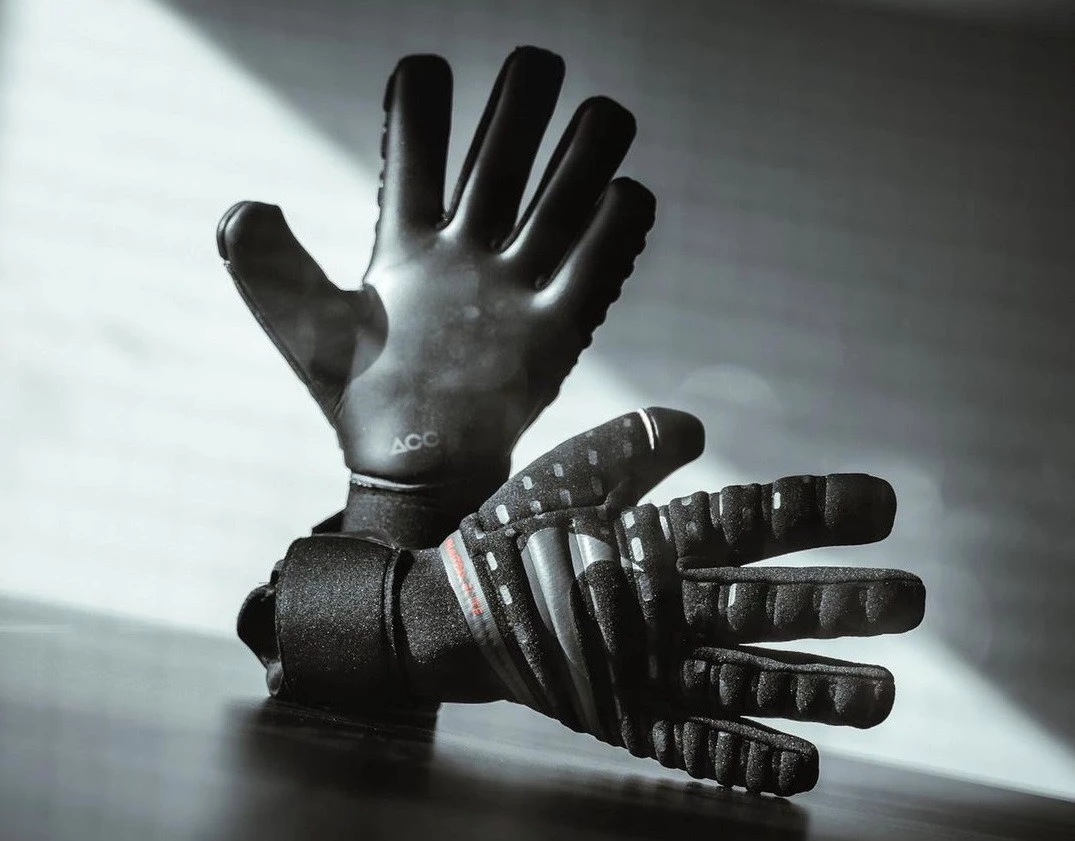 post card post-top-cinco-guantes-2021-nike-.webp