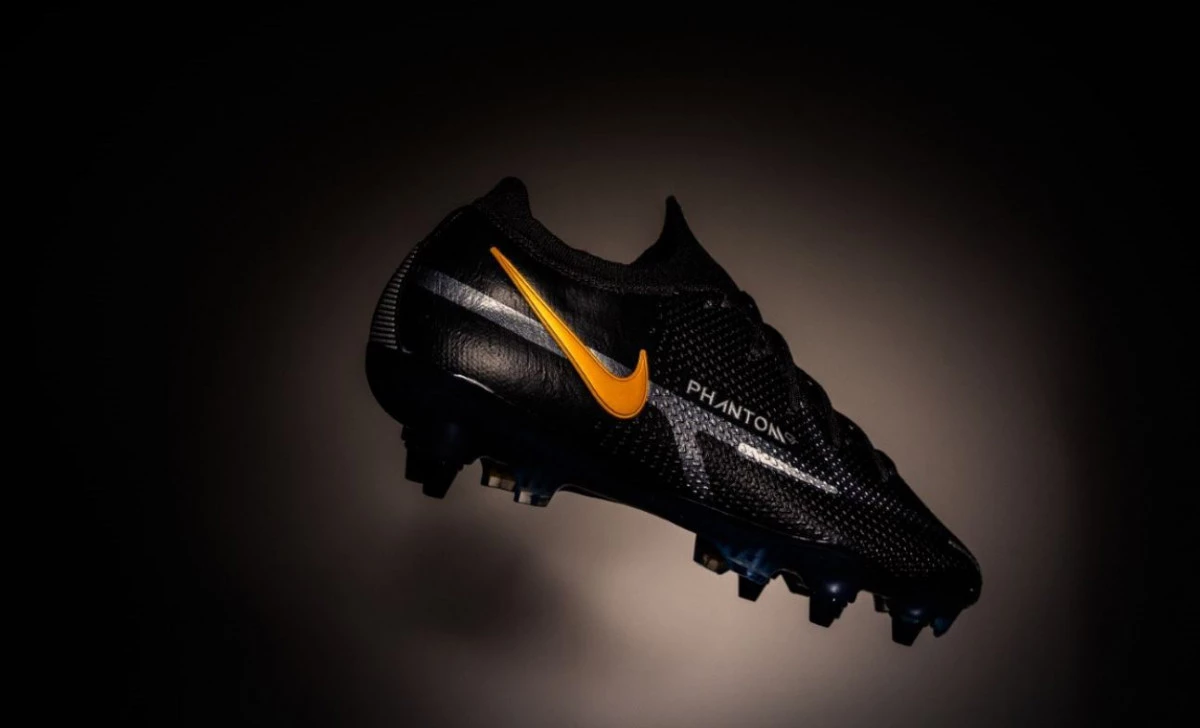 post card post-novedades-del-mes-de-febrero-nike-phantom-gt-ii-black.webp
